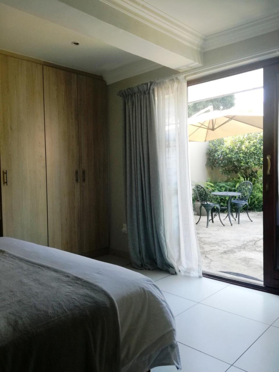 Dunton Guest House Johannesburgo Exterior foto